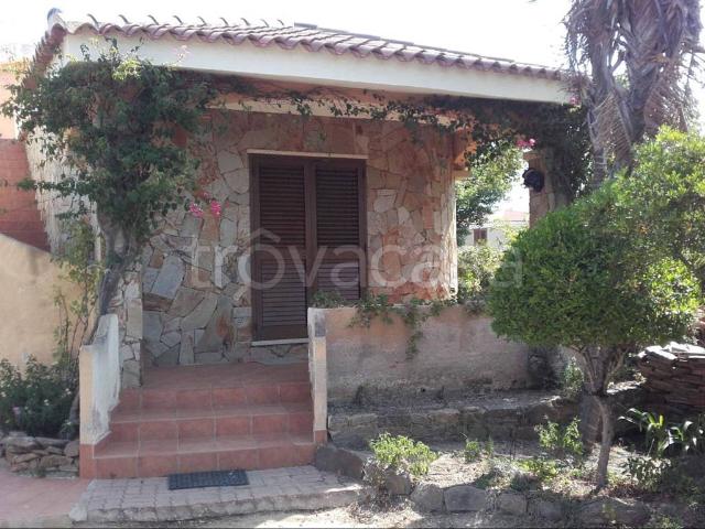 Villa Bifamiliare in in affitto da privato a Olbia via Sa Minda Longa, giardino, da privato, campo da tennis TrovaCasa