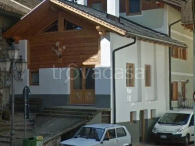 Villa Bifamiliare in in affitto da privato a Primiero San Martino di Castrozza via Laghetto, 17, da privato, luminoso TrovaCasa