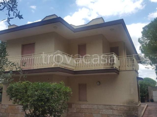 Villa Bifamiliare in in affitto da privato a Pulsano viale Montedarena, 96, giardino, posto auto, da privato TrovaCasa