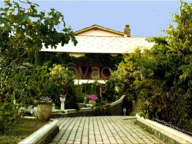 Villa Bifamiliare in in affitto da privato a Siracusa via del Gambero, sn, giardino, terrazzo, da privato TrovaCasa