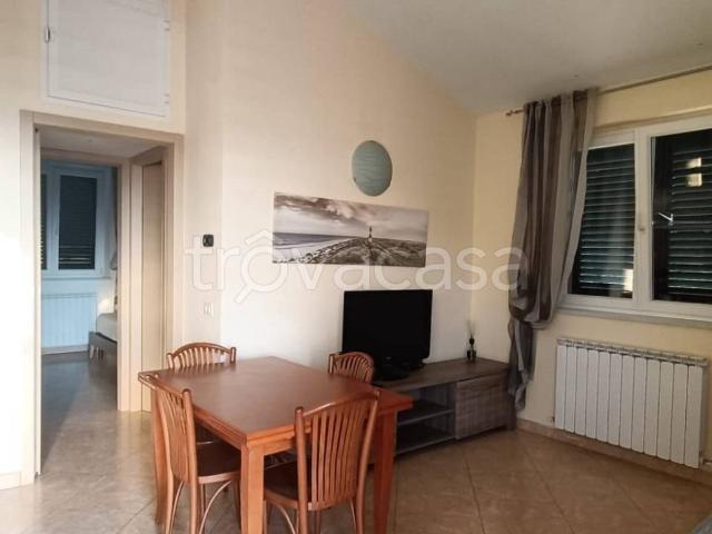 Villa Bifamiliare in in affitto da privato ad Arcola viale Enzo Fosella, 73b, da privato, angolo cottura TrovaCasa