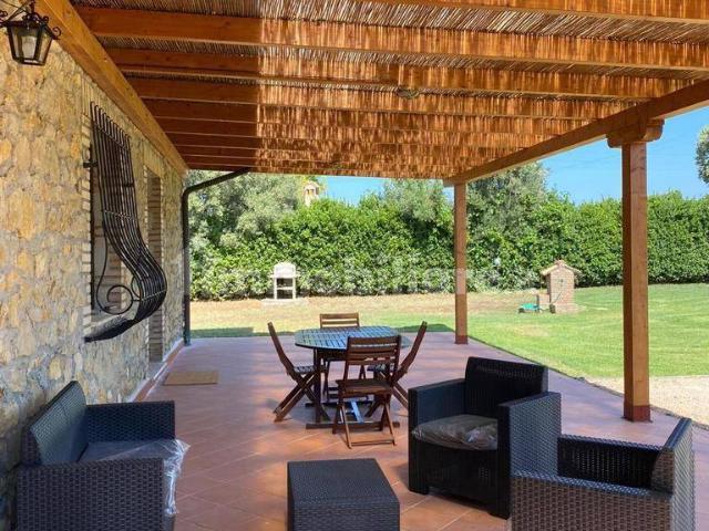 Villa bifamiliare Località Cavallaro, Montalto di Castro