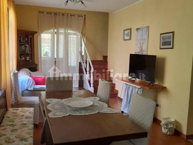 Villa bifamiliare, ottimo stato, 145 m², Forte dei Marmi