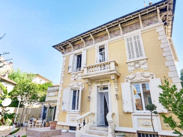 Villa bourgeoise individuelle, au cœur du Petit Juas à Cannes