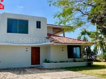 VILLA BLANCA FRENTE AL MAR C2002 132
