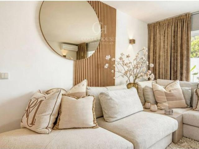 VILLA BRISSA · ELEGANCIA MEDITERRÁNEA CON VISTAS AL MAR EN JÁVEA