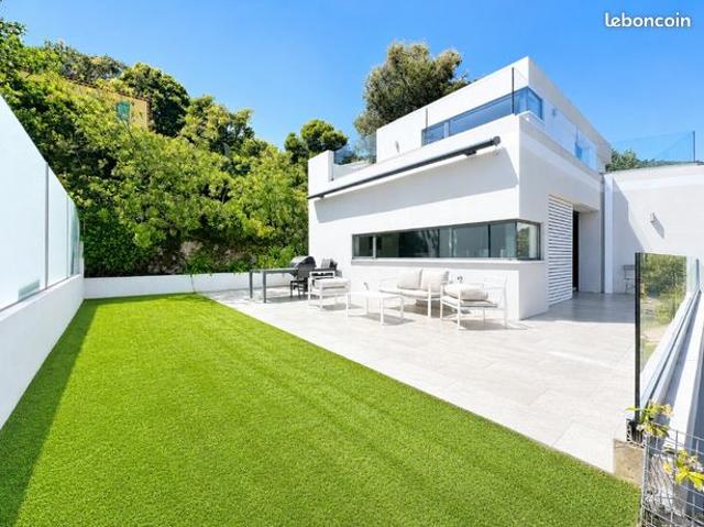 Villa Californienne à CARROS