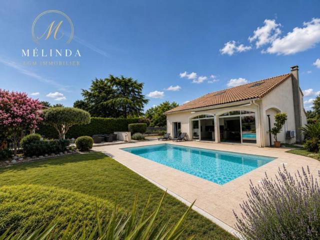 Villa Carbon Blanc