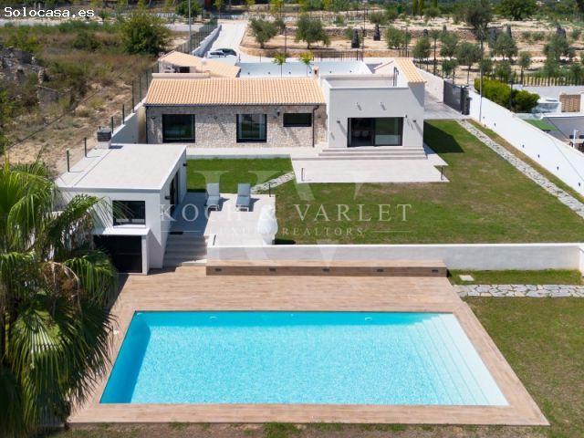 Villa Carrals en Denia Lujo y Vista Mediterránea