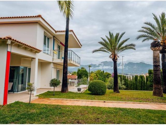 Villa cerca de la playa del Albir