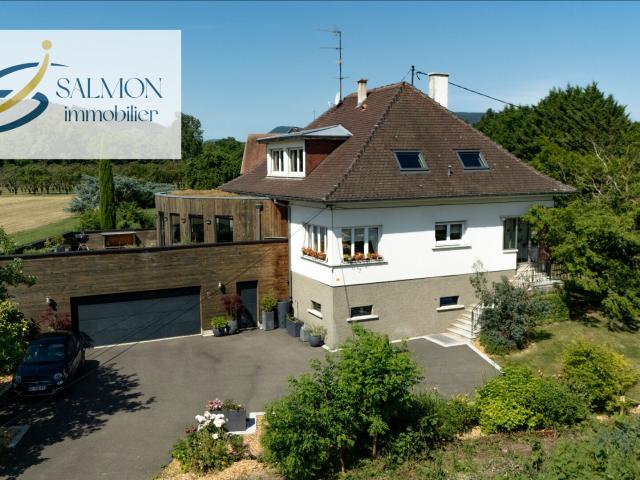 Villa Chatenois 235 m2 sur 18 ares avec piscine intérieure et jacuzzi