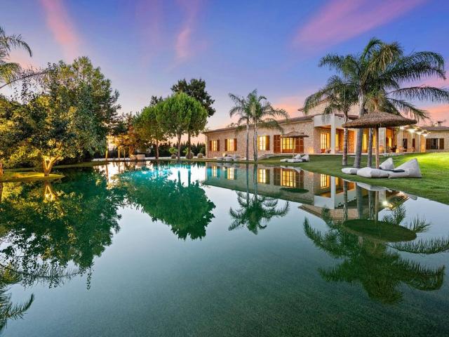 Villa / Chalet de 1166 m2 en venta en Montuïri, España