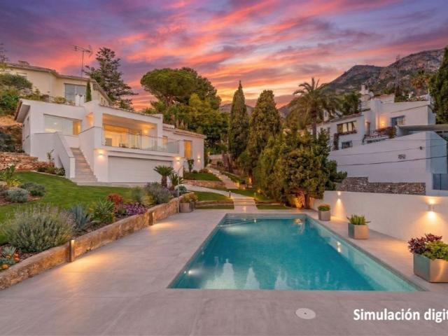 Villa / Chalet de 123 m2 en venta en Benalmádena, España