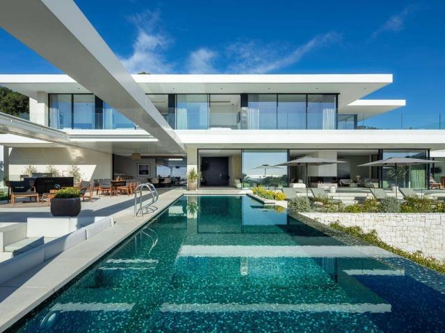 Villa / Chalet de 1445 m2 en venta en Benahavís, Andalucía