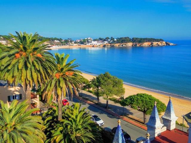Villa / Chalet de 140 m2 en venta en Sant Feliu de Guíxols, Cataluña