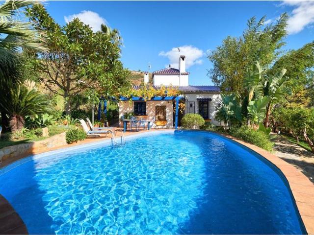 Villa / Chalet de 152 m2 en venta en Estepona, España
