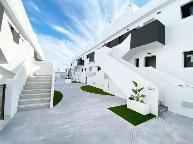 Villa / Chalet de 161 m2 en venta en Torrevieja, Comunidad Valenciana