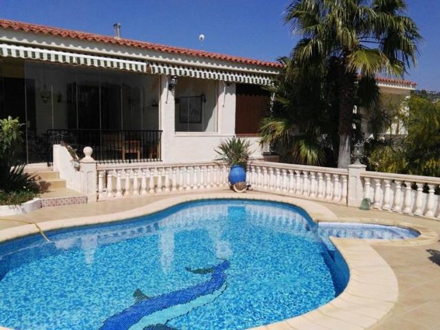 Villa / Chalet de 171 m2 en venta en Calpe, España