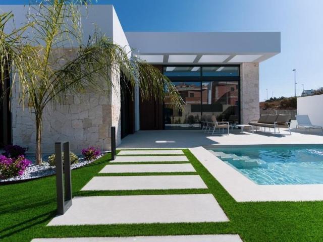 Villa / Chalet de 188 m2 en venta en Ciudad Quesada, España