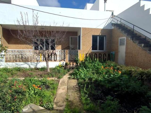 Villa / Chalet de 190 m2 en venta en Ciudadela, España