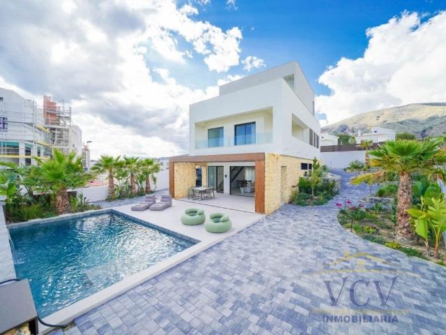 Villa / Chalet de 208 m2 en venta en Finestrat, Comunidad Valenciana
