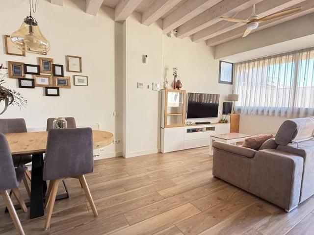 Villa / Chalet de 200 m2 en venta en Mataró, Cataluña