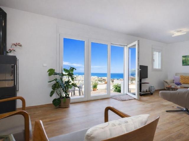 Villa / Chalet de 212 m2 en venta en Manilva, Andalucía