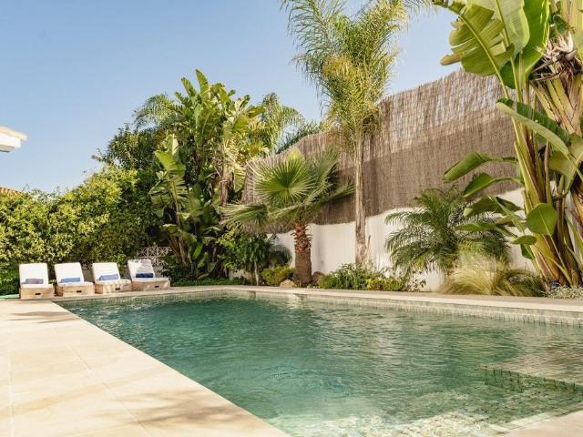 Villa / Chalet de 228 m2 en venta en Marbella, Andalucía