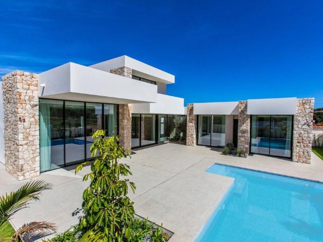 Villa / Chalet de 240 m2 en venta en Denia, España