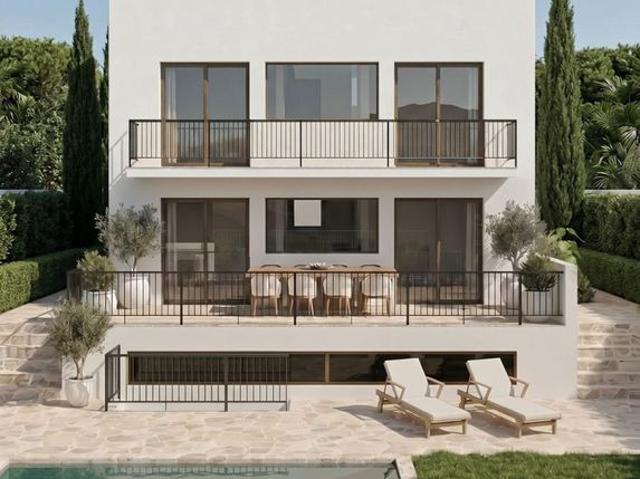 Villa / Chalet de 274 m2 en venta en Marbella, Andalucía