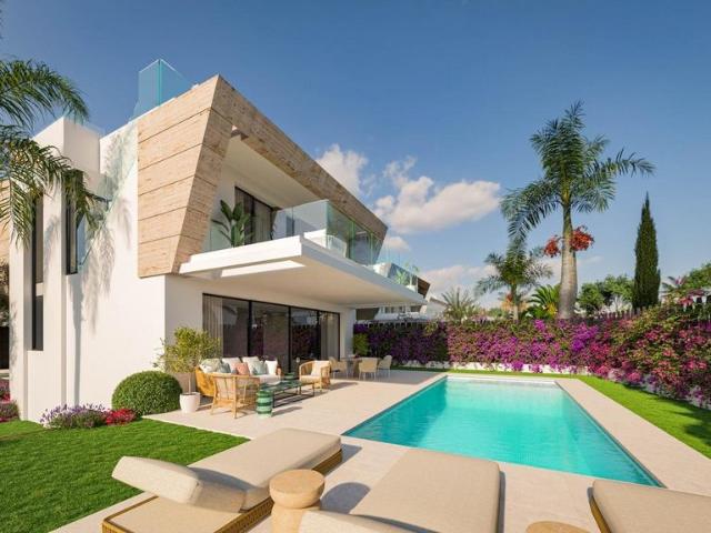 Villa / Chalet de 287 m2 en venta en Estepona, Andalucía