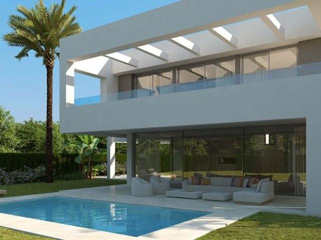 Villa / Chalet de 280 m2 en venta en Marbella, Andalucía