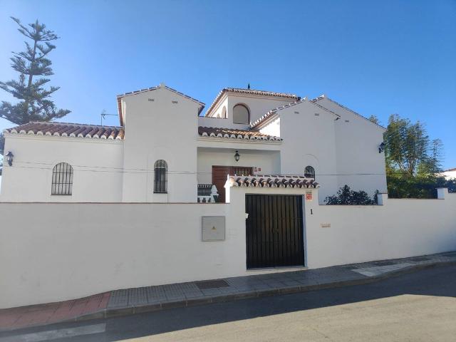 Villa / Chalet de 281 m2 en venta en Nerja, Andalucía