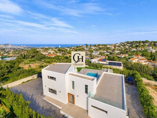 Villa / Chalet de 325 m2 en venta en Denia, España