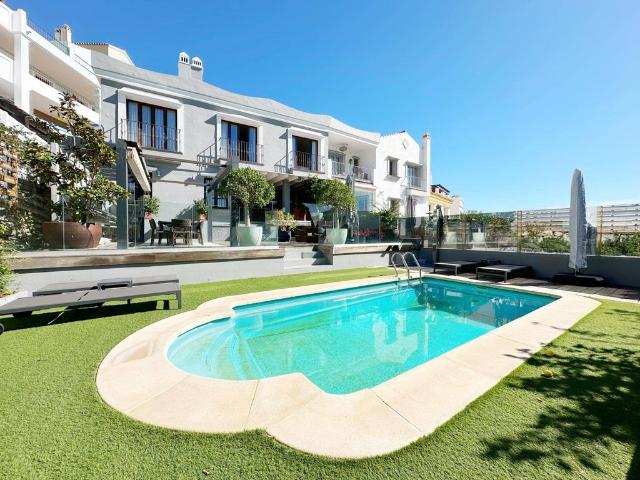 Villa / Chalet de 333 m2 en venta en Benahavís, España