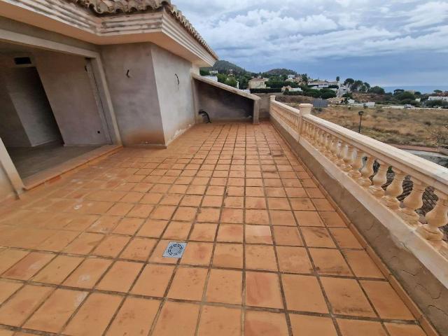 Villa / Chalet de 350 m2 en venta en Mijas, Andalucía