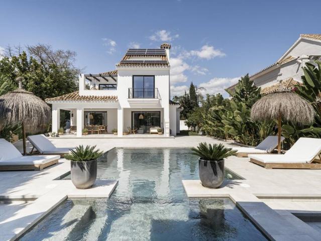 Villa / Chalet de 369 m2 en venta en Marbella, Andalucía