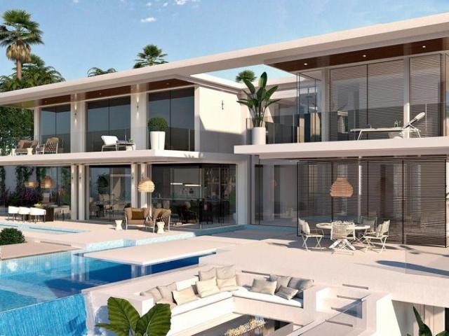 Villa / Chalet de 369 m2 en venta en Estepona, España
