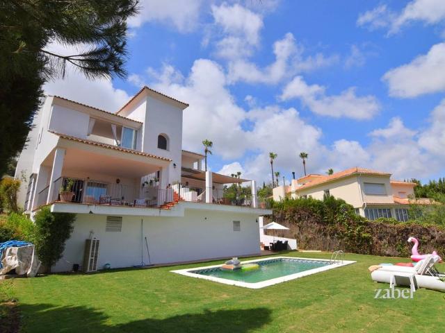 Villa / Chalet de 397 m2 en venta en Sotogrande, España