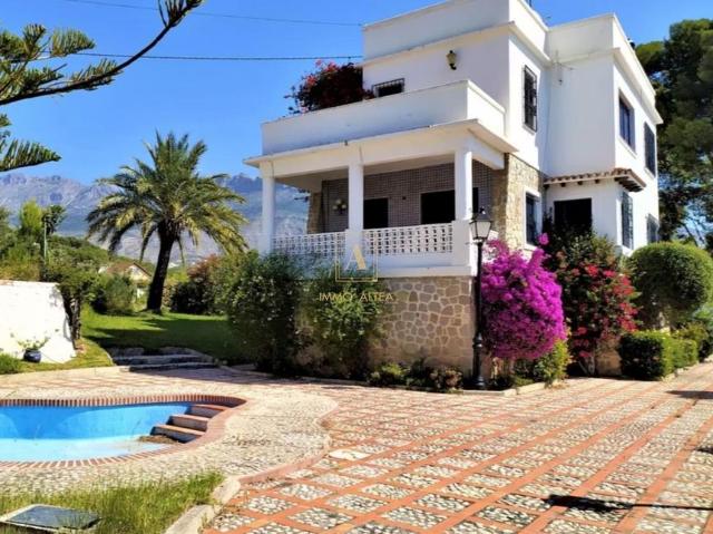 Villa / Chalet de 401 m2 en venta en Altea, España
