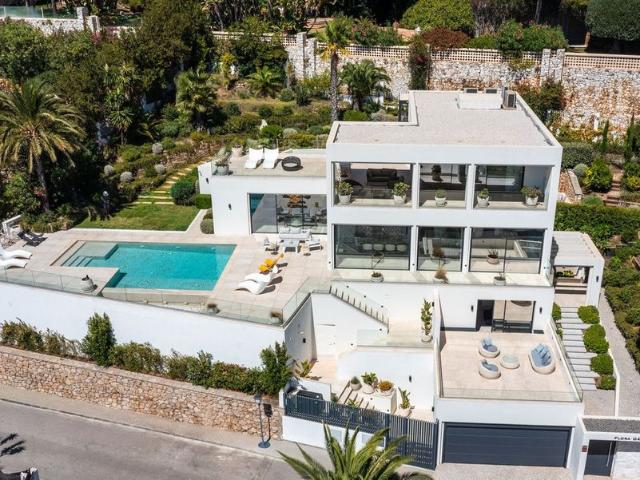 Villa / Chalet de 429 m2 en venta en Rio Real, Marbella, Andalucía