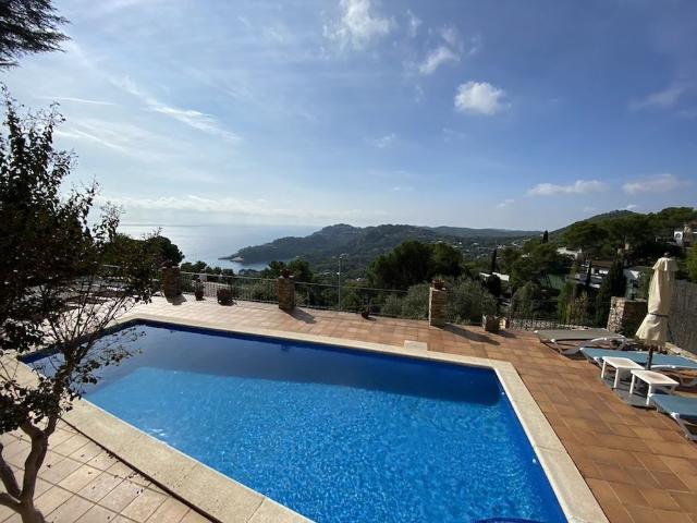 Villa / Chalet de 423 m2 en venta en Bagur, España
