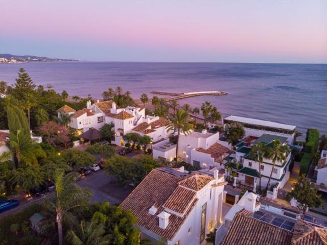 Villa / Chalet de 441 m2 en venta en Marbella, Andalucía