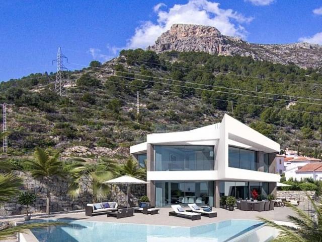 Villa / Chalet de 456 m2 en venta en Calpe, España