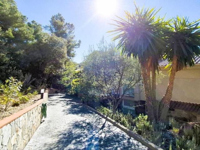 Villa / Chalet de 473 m2 en venta en Matadepera, España