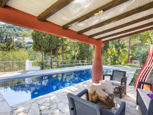 Villa / Chalet de 552 m2 en venta en Marbella, Andalucía