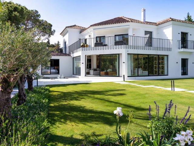 Villa / Chalet de 567 m2 en venta en Marbella, Andalucía