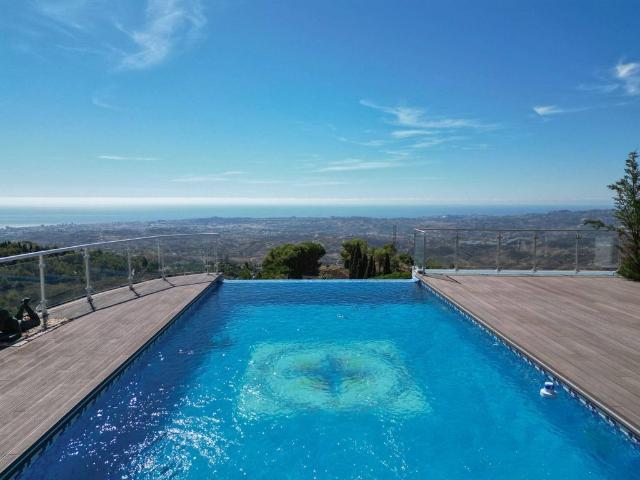 Villa / Chalet de 580 m2 en venta en Mijas, España