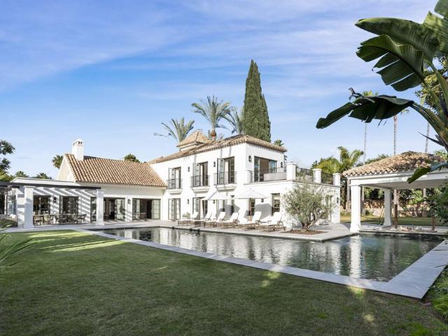 Villa / Chalet de 603 m2 en venta en Marbella, Andalucía