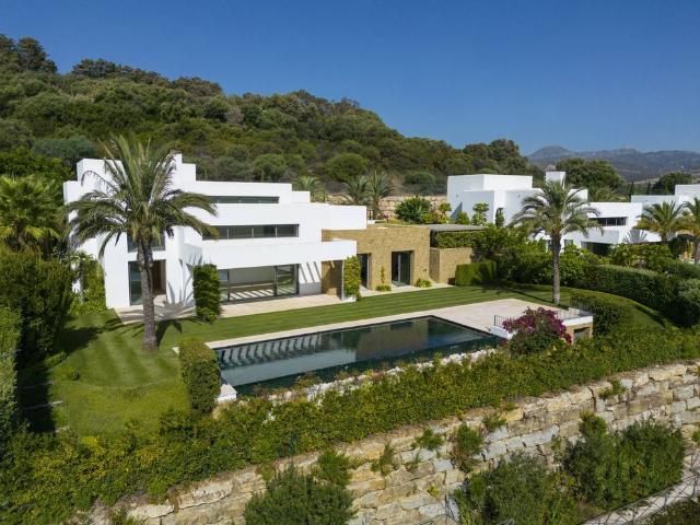 Villa / Chalet de 655 m2 en venta en Marbella, España